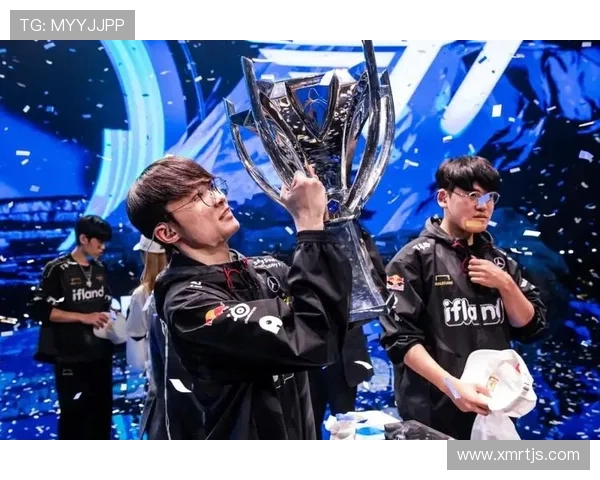 全球总决赛爆冷黑马逆袭豪取冠军震撼全场掀起电竞新风暴 全球总决赛爆冷黑马逆袭豪取冠军震撼全场掀起电竞新风暴