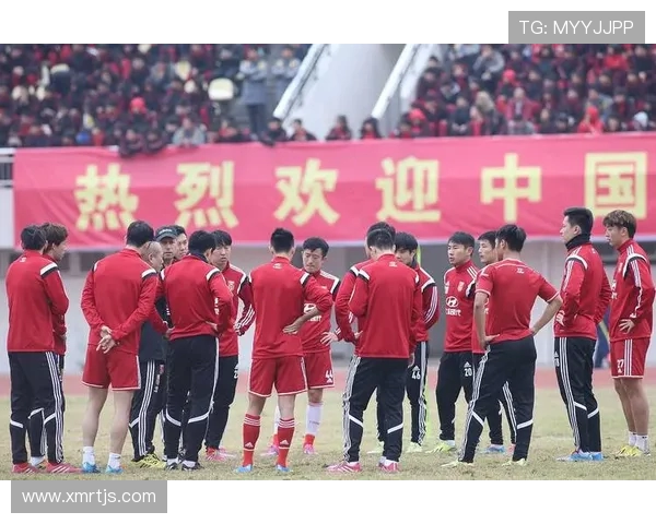 山东泰山主场鏖战长春亚泰双方激烈对攻上演进球大战 山东泰山主场鏖战长春亚泰双方激烈对攻上演进球大战