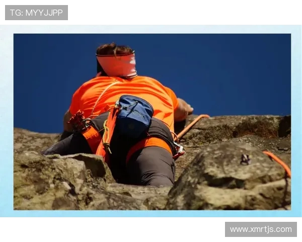 南京攀岩队技术探讨聚焦攀岩技巧与训练方法的深入分析