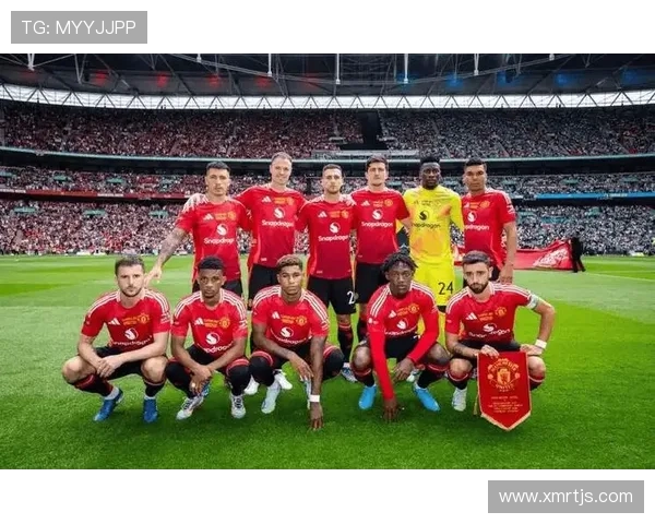 10米兰与曼联的巅峰对决谁能在欧战中笑到最后 10米兰与曼联的巅峰对决谁能在欧战中笑到最后